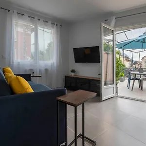  Appartement Loc Trotteur Le Graphite T2 Grand Confort Terrasse France
